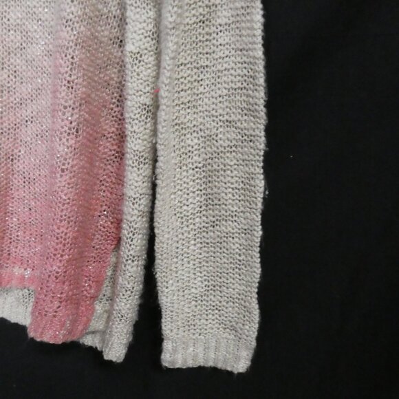 Unbranded | P2P 19 inches measured | Ivory To Pink Gradient Knitted Sweater - Picture 8 of 16